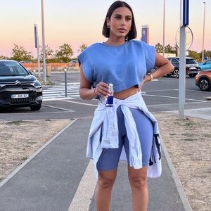 Zara Set - Blue Round Neck Sweatshirt w/ Arm Holes & Seamless Bike Shorts